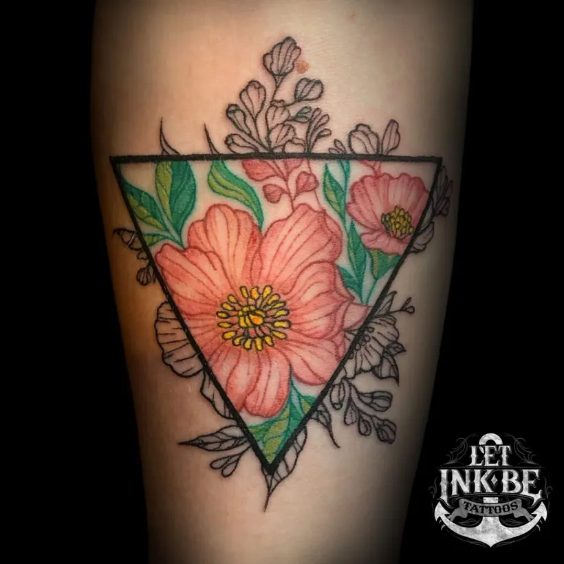 floral tattoo kleur